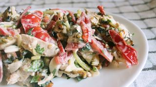 კიტრი-პომიდვრის სალათი მაიონეზით