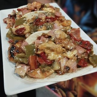 Tacos Carnal (3 Uds.)