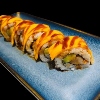 J13.Uramaki pollo roll