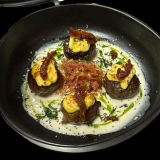 un viaje de Valencia a Tailandia ( 4 unidades )