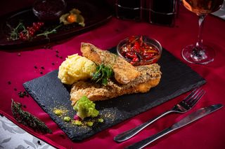 Saramura de crap cu mamaliguta