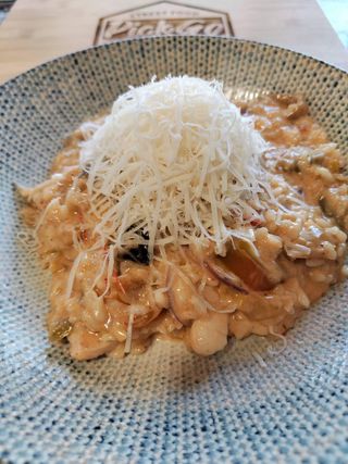 Piletina povrće risotto