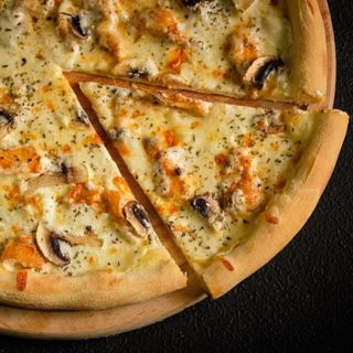 Піца  Класік  30см / 0,600 гр