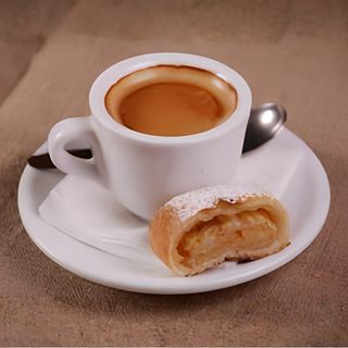 Сніданок: Омлет з шинкою + Кава Американо