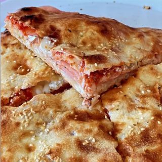 Sendvič sa kulenom i sirom 