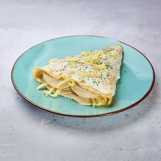 Salana palačinka sa ćurećim prsima