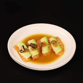 u17  Carpaccio di tartufo