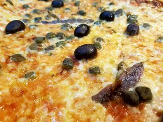 Pizza Siciliana (Mediana)