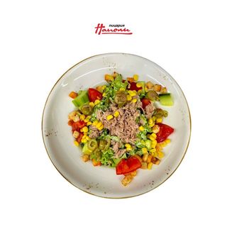 Салата риголето с риба тон