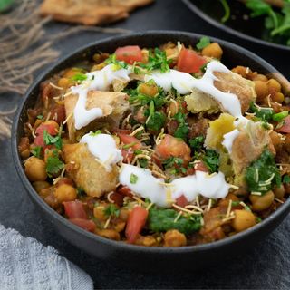 Samosa chaat