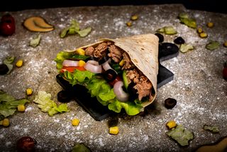 Тортила с риба тон и моцарела (350г)