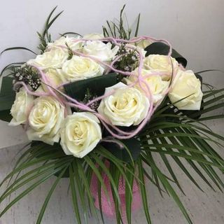 Ramo de 12 Rosas Blancas