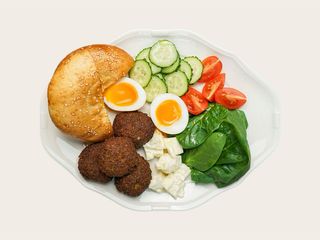Сніданок з фалафелем (400g)