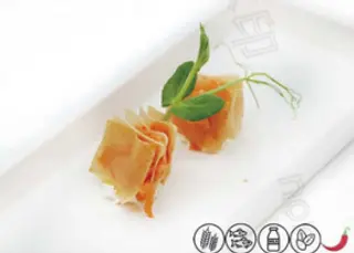 20. Millefoglie salmone 2 pezzi