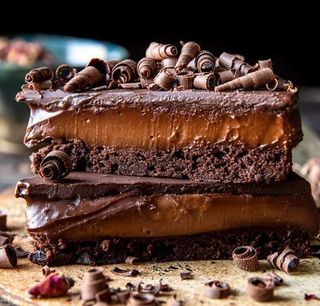 Шоколадова торта Ретро (170г)