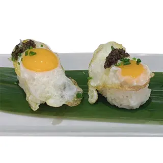 23A. Nigiri de huevo de codorniz (2 pzs.)