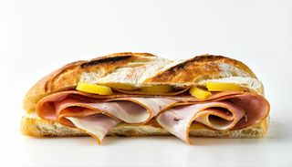 Panino con porchetta artigianale, limone