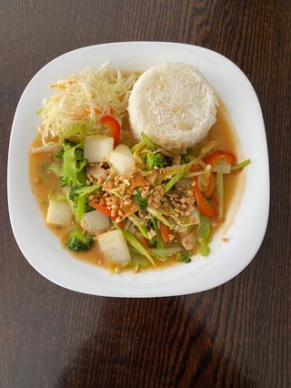 Warzywa smażone ostro-kwaśne po tajlandzku