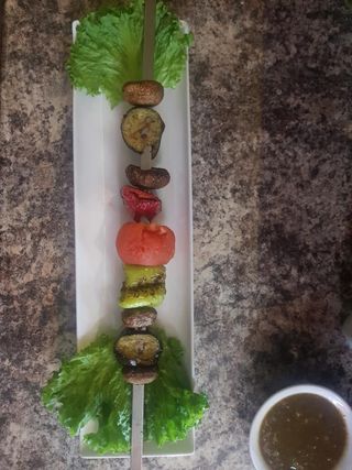 ნაკვერჩხალზე შემწვარი ბოსტნეული