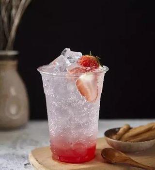 S4 Fragola soda medium