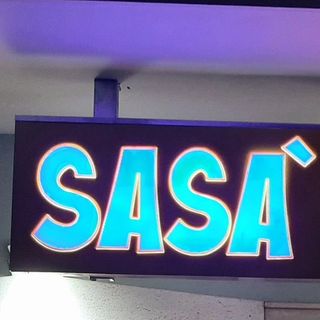 Patate fritte e kebab-porzione media