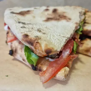 Pizza sendvič Tuna