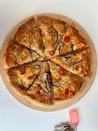 Pizza de Strogonof + Bebida