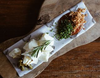 Tapa - Queso Payoyo y mermelada casera 