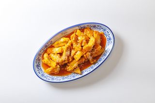 Тәтті-қышқыл тұздығындағы көксерке балығы/Судак в кисло-сладком соусе (А)