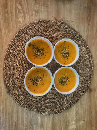 Crema de zanahoria, coco y curry