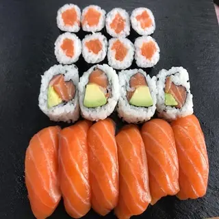 Combinado Salmón Mixto (18 Pzs.)