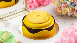 მანგოს და ბანანის ტორტი