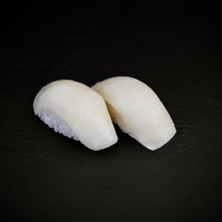 Nigiri ryba maślana