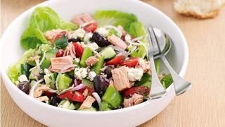 Salata od sveže tune