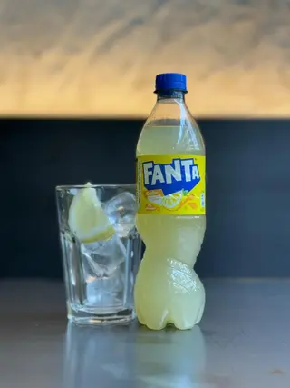 Fanta Limón