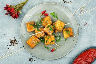 тофу на шпажках