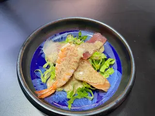 19. Sashimi salad