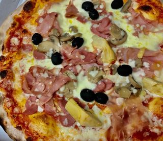 Capricciosa - normale