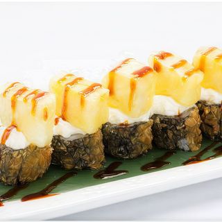 J28A Hosomaki fritto con ananas e Philadelphia