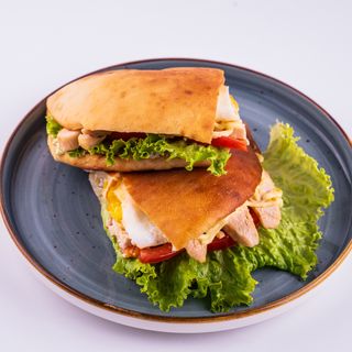 Паноццо с курицей 