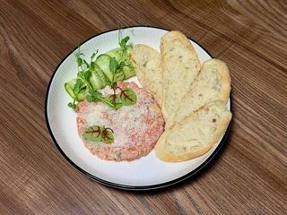 Тар-тар з лосося (0.240g)