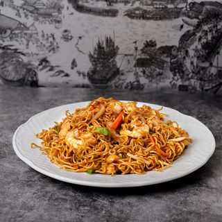 Yakisoba con gambas (japones)