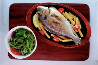 Дорадо на мангале