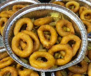 Ración De Calamares Fritos A La Romana