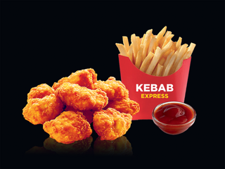 NUGGETS de pui+ cartofi pai+ sos