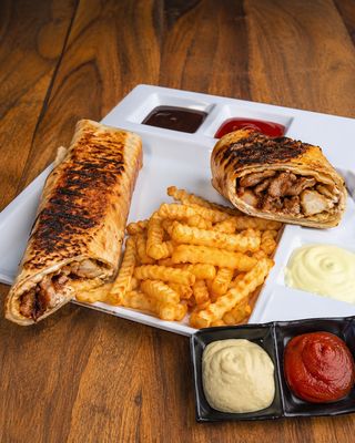 Sandwich W Noss Shawarma
