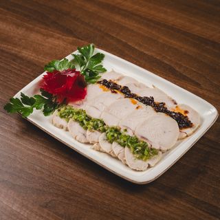 2. Hladna piletina sa sosom od đumbira i ljute papričice