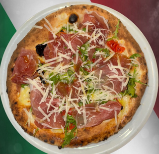 Pizza mediterránea