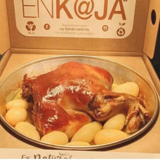 Cochinillo asado a baja temperatura (ración 2 personas