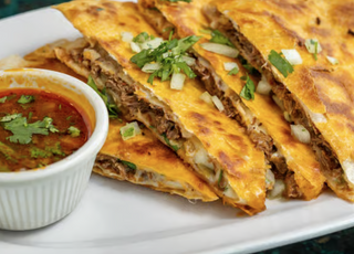 Quesadilla de birria